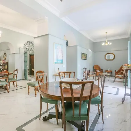 Gospodarstwo wiejskie Casa Senorial Con Piscina. Casa Donna Isabel Peñaflor