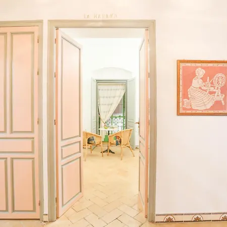 Casa Senorial Con Piscina. Casa Donna Isabel *